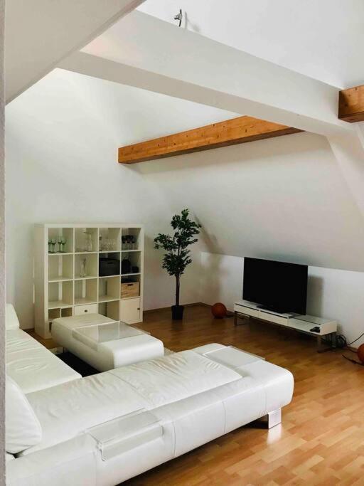 2 Zi Whg Auf 2 Etagen Dg, Aufzug, Balkon