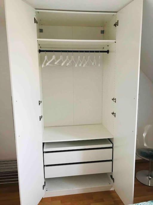 2 Zi Whg Auf 2 Etagen Dg, Aufzug, Balkon *